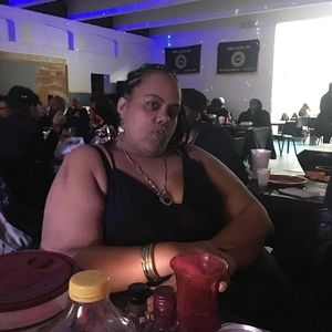 Meet your Posher, Cynthia